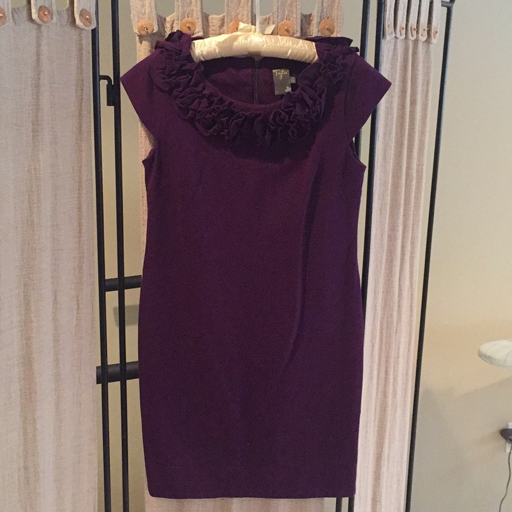 Deep purple Taylor dress